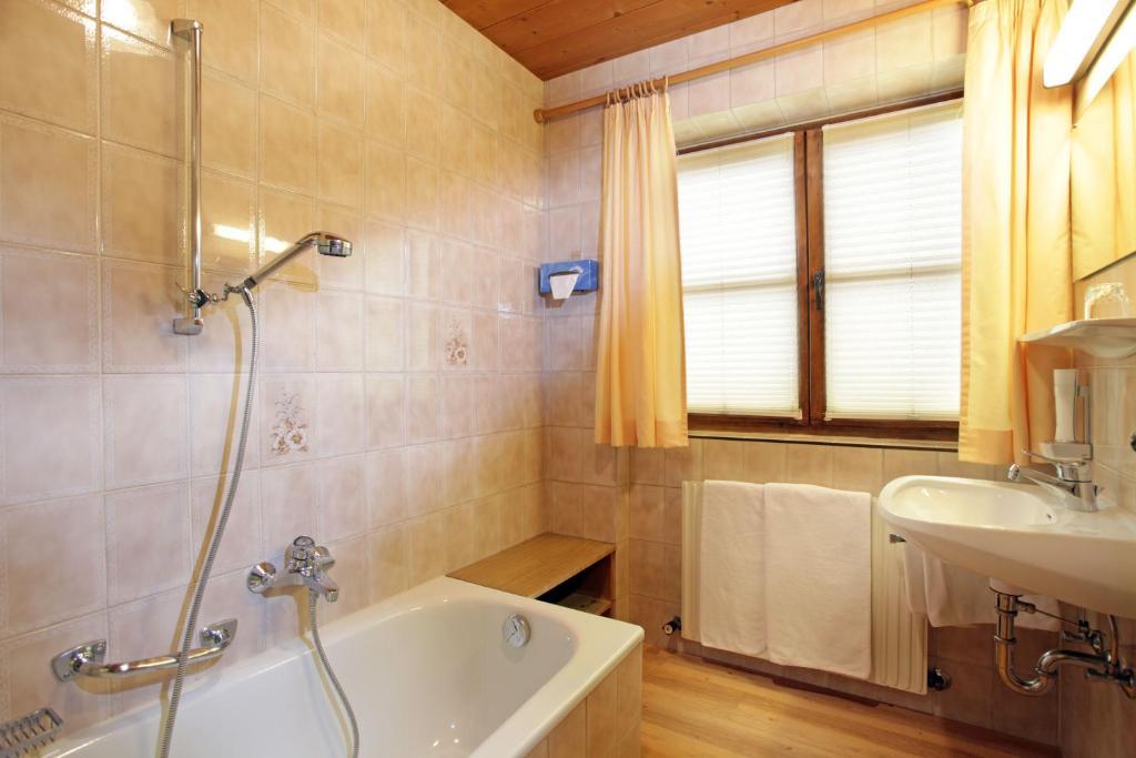 Pension Maria Rose Kirchberg in Tirol Rom bilde